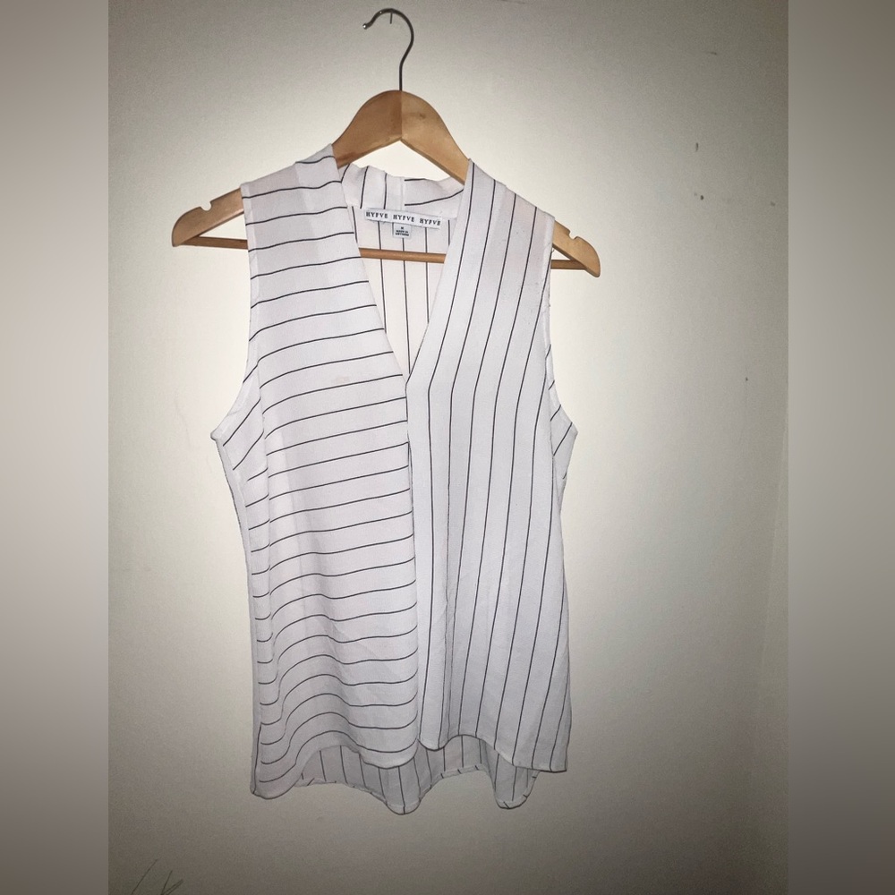 Women’s shirt